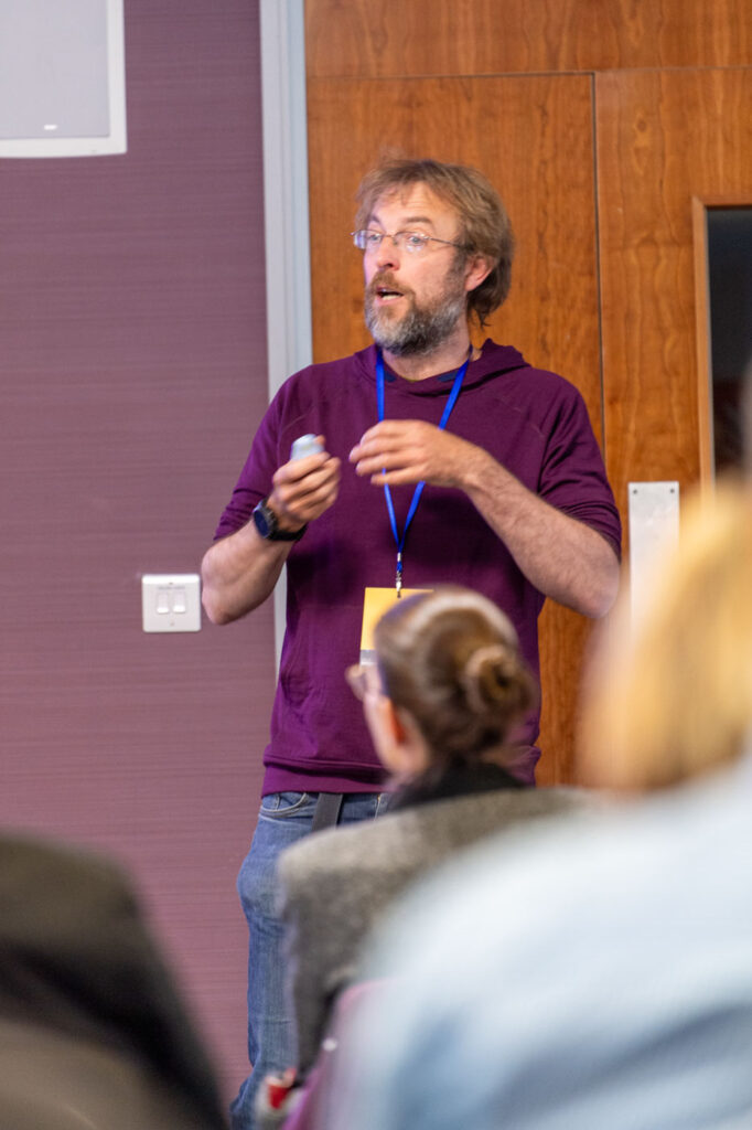 Dr Mark Naylor